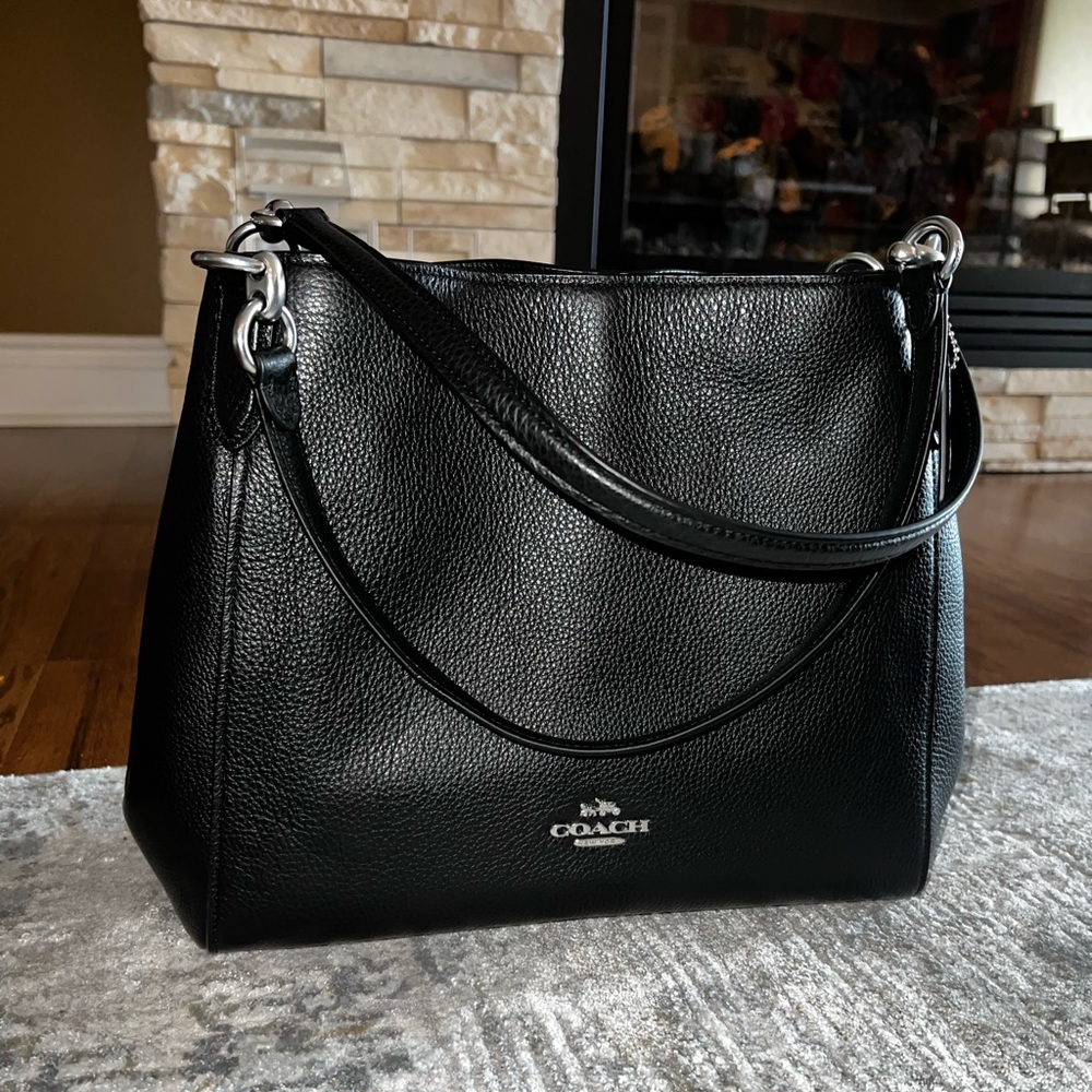 COACH shoulder bag Authentic